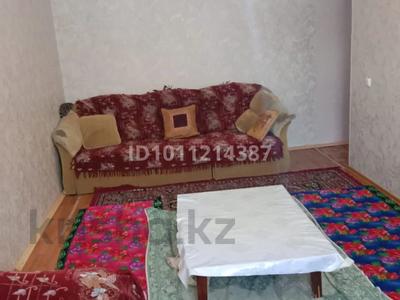 2-комнатная квартира · 42 м² · 1/5 этаж, 2 мкр 27 — 9 школа за ~ 3.5 млн 〒 в Житикаре