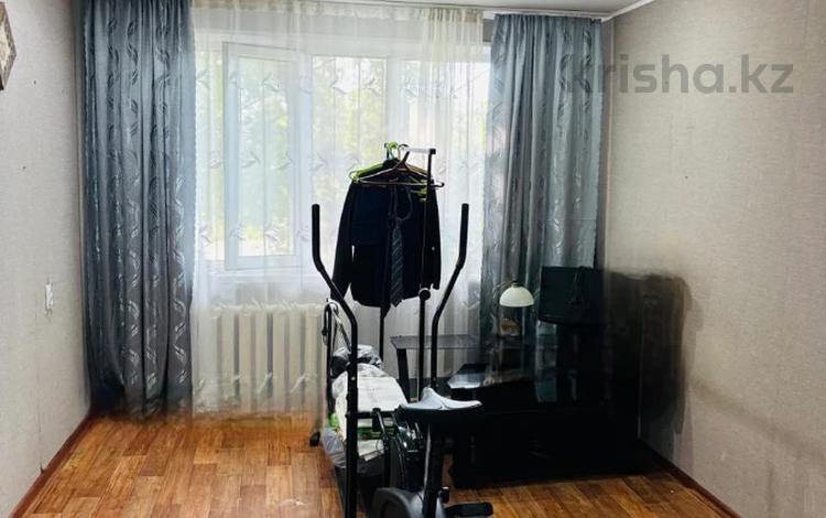 1-бөлмелі пәтер · 30.4 м² · 1/5 қабат, Николая Гастелло 42, бағасы: 9.4 млн ₸ в Уральске — фото 2