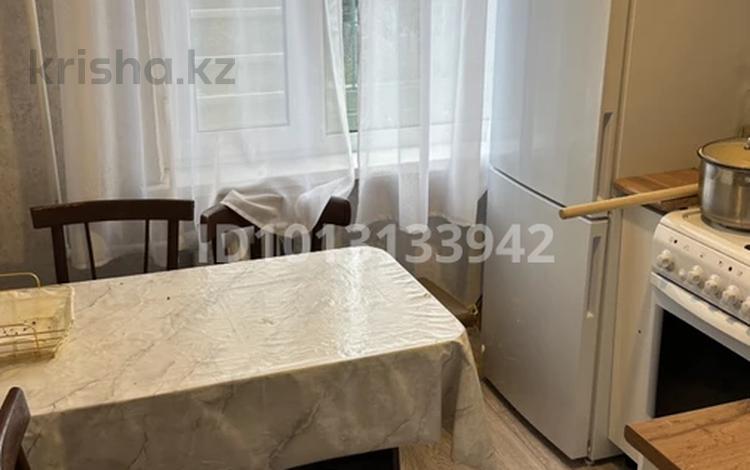 2-бөлмелі пәтер · 53 м² · 3/5 қабат, 17-шағынаудан 39а, бағасы: 160 000 ₸ в Караганде, Алихана Бокейханова р-н — фото 2