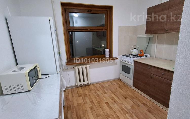 1-комнатная квартира · 36 м² · 5/9 этаж, Бр жубановых 293 — Оспанова бр жубановых за 10 000 ₸ в Актобе — фото 2