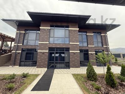 Жеке үй · 6 бөлме · 430 м² · 18 сот., Теремки 110, бағасы: 420 млн 〒 в Каскелене