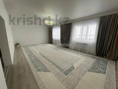 Үйдің бір бөлігі · 6 бөлме · 238 м² · 10 сот., Курашасай , Көк жазық 50б, бағасы: 25.5 млн 〒 в Актобе