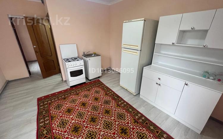 2-бөлмелі пәтер · 30 м² · 1/1 қабат, Шұғыла ш/а., Клубничная 19 — Узакбай карманов, бағасы: 130 000 ₸ в Алматы, Наурызбайский р-н — фото 2