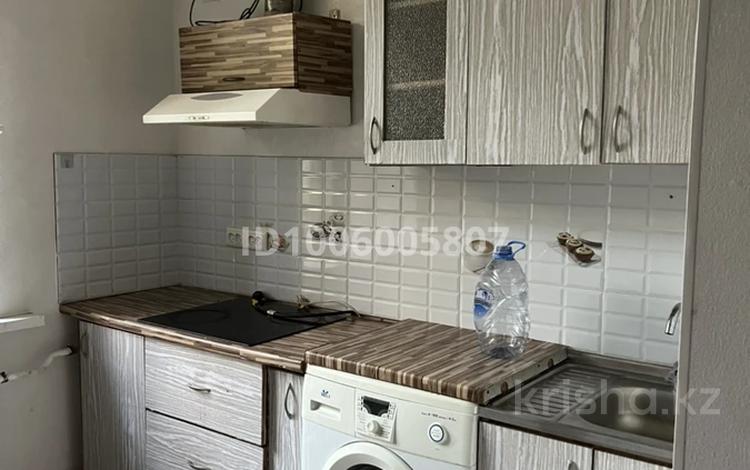 1-комнатная квартира · 35 м² · 3/3 этаж, Кабанбай батыра 117 — Байтурсынова Кабанбай батыра за 200 000 ₸ в Алматы — фото 2