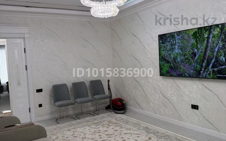 2-комнатная квартира · 83 м² · 4/12 этаж, Толе би 12в за 400 000 ₸ в Шымкенте, Аль-Фарабийский р-н — фото 2