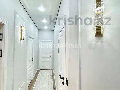 3-комнатная квартира · 98 м² · 8/10 этаж, Куаныша Толеметова — Утегенова Тулеметова за 500 000 ₸ в Шымкенте, Абайский р-н