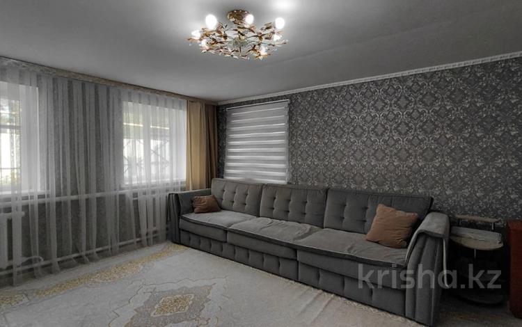 Отдельный дом · 3 комнаты · 105 м² · 7 сот., Красносельская за 36.5 млн ₸ в Костанае — фото 5