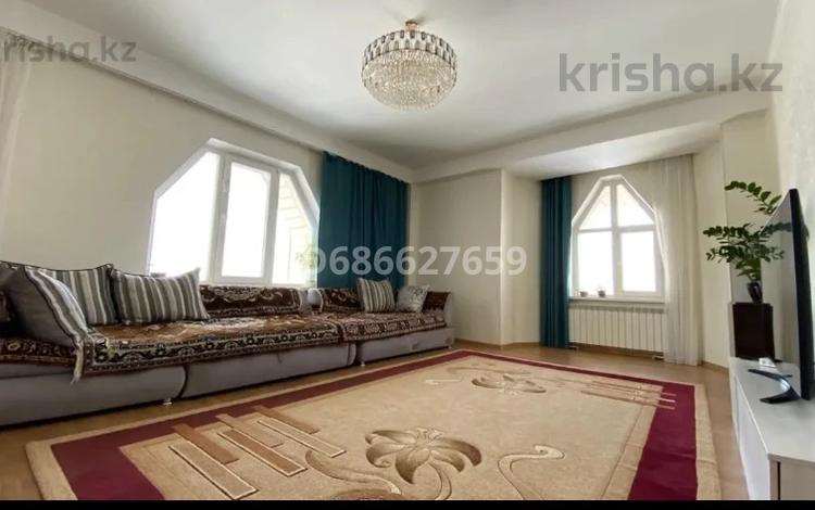 2-комнатная квартира, 81 м², 4/4 этаж, Коргалжынское шоссе 6