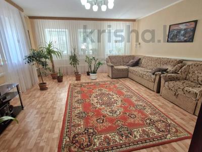 Отдельный дом · 4 комнаты · 84.9 м² · 6 сот., Акмолинская 2/7 — 31 школа за 25 млн 〒 в Уральске