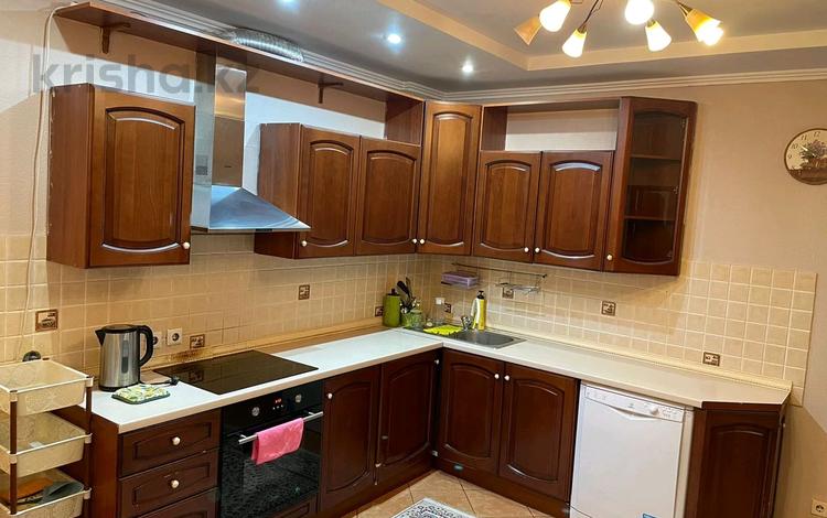 3-комнатная квартира · 100 м² · 15/16 этаж, мкр Комсомольский, Кабанбай батыра 2/4 за 350 000 ₸ в Астане, Есильский р-н — фото 2