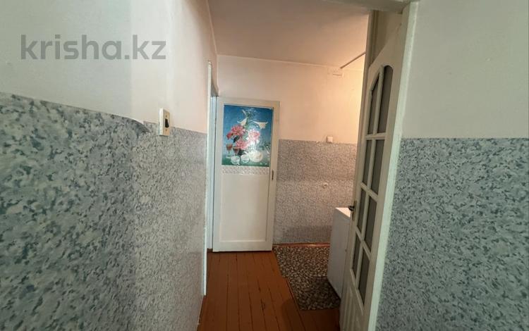 2-комнатная квартира · 42 м² · 3/5 этаж, 4 микрорайон 68 за 7.7 млн ₸ в Темиртау — фото 2