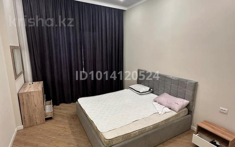 2-комнатная квартира · 70 м² · 12/12 этаж, Торекулова 93 за 400 000 ₸ в Алматы — фото 2