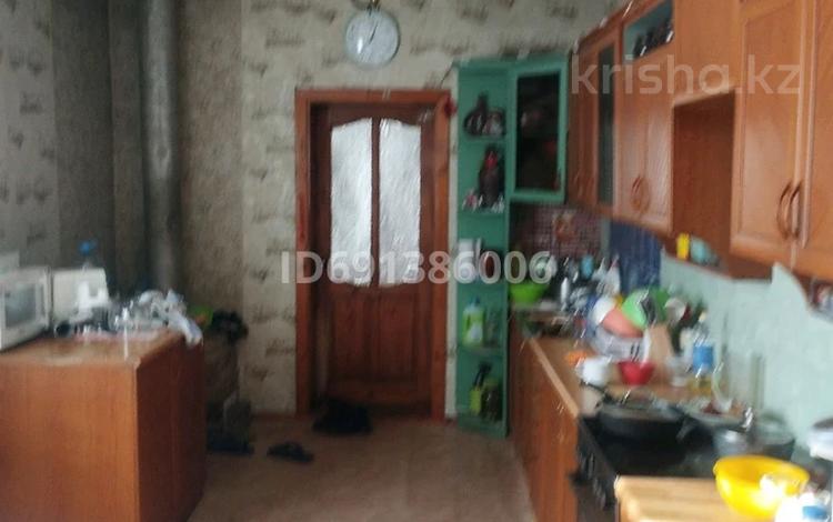 Отдельный дом • 6 комнат • 165 м² • 5.5 сот., Дерова 52 за 40 млн 〒 в Павлодаре — фото 2