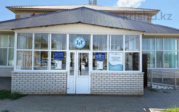 Фитнес и спорт, медцентры и аптеки, образование · 1070 м² за 4.5 млн 〒 в Уральске, мкр. Зачаганск пгт — фото 2