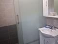 2-бөлмелі пәтер · 45 м² · 1/3 қабат, Толеби 47в, бағасы: 12 000 ₸ в Кентау — фото 4