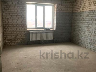 2-комнатная квартира, 64 м², 9/10 этаж, Жумабаева 60/4 — Кошкарбаева за 18.3 млн 〒 в Астане, Алматы р-н