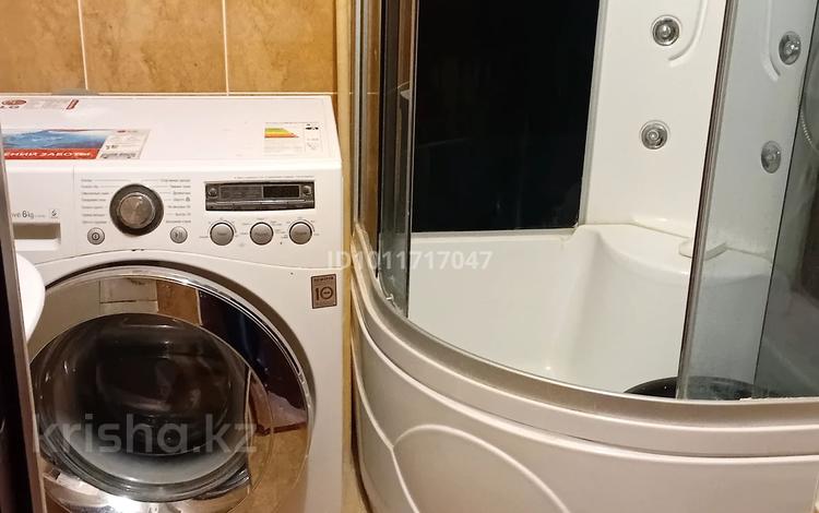 2-комнатная квартира · 53 м² · 5/5 этаж, мкр Айгуль, Абулхаир хана — военно техническая школа за 15.8 млн ₸ в Уральске — фото 2