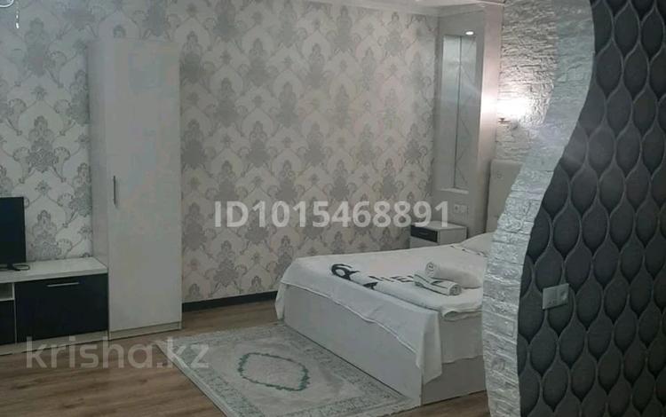 1-бөлмелі пәтер · 32 м² · 3/3 қабат, Тауке-хан 8, бағасы: 15.5 млн ₸ в Шымкенте, Аль-Фарабийский р-н — фото 2