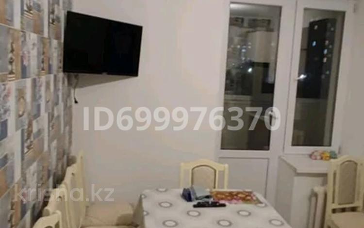 2-бөлмелі пәтер · 63 м² · 3/5 қабат, мкр. Зачаганск пгт 81/1 — Коктем, бағасы: 26 млн ₸ в Уральске — фото 2