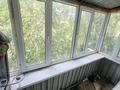 2-бөлмелі пәтер · 45.2 м² · 5/5 қабат, М. Ихсанова 73/1 — Революция, 21 Школа, бағасы: 10.5 млн ₸ в Уральске — фото 8