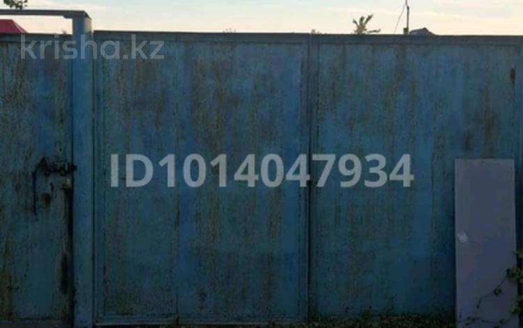 Отдельный дом · 2 комнаты · 36 м² · 4 сот., Переулок грейдерный — Бажова, защитинский элеватор за 4 млн ₸ в Усть-Каменогорске — фото 2