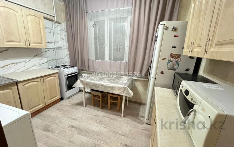 1-бөлмелі пәтер · 40 м² · 1/3 қабат, Жұлдыз-1 ш/а., бағасы: 190 000 ₸ в Алматы, Турксибский р-н — фото 2