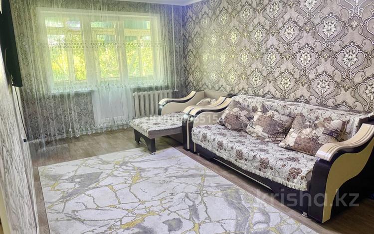 3-бөлмелі пәтер · 60 м² · 4/5 қабат, Металлургов 5, бағасы: 14.5 млн ₸ в Темиртау — фото 2