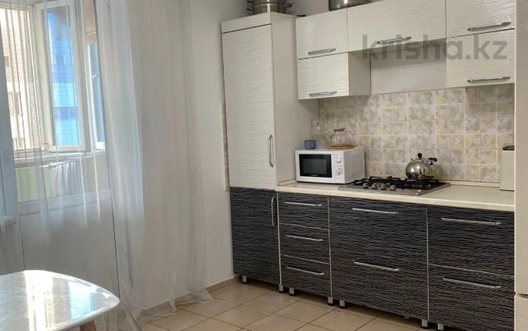 1-бөлмелі пәтер · 53 м² · 9/10 қабат, Ақсай-4 ш/а., бағасы: 36.3 млн ₸ в Алматы, Ауэзовский р-н — фото 5
