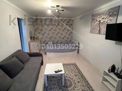1-комнатная квартира · 40 м² · 2/5 этаж, Қолбасшы Қойгелді 163 — Рядом есть ТИГУ,ЦОН,INVICTUS GO за 8 000 ₸ в Таразе