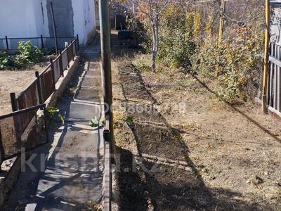Жеке үй · 4 бөлме · 105 м² · 10 сот., Металлургов 56 — Уг.ул Ауезова, бағасы: 34 млн 〒 в Жезказгане