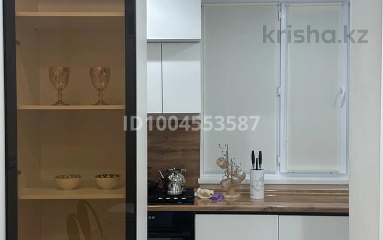 2-бөлмелі пәтер · 56 м² · 5/5 қабат, 12-й мкр 56 — TRK Aktau, бағасы: 16.5 млн ₸ в Актау — фото 63