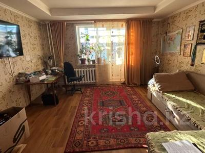 4-комнатная квартира · 80 м² · 8/9 этаж, Богенбайулы 36 за 32 млн 〒 в Семее