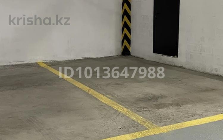 Паркинг · 15 м² · Туркестан 8, бағасы: 25 000 ₸ в Астане, Есильский р-н — фото 2