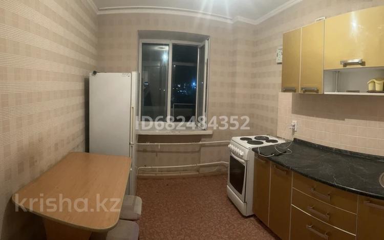 1-комнатная квартира, 40 м², 8/10 этаж помесячно, Жастар 43 за 100 000 〒 в Усть-Каменогорске — фото 14