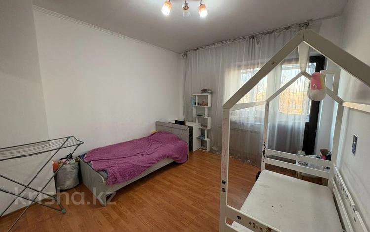 3-бөлмелі пәтер · 70.1 м² · 8/13 қабат, Шагабутдинова — ГОРЯЧАЯ ЦЕНА!!!!, бағасы: 56 млн ₸ в Алматы, Алмалинский р-н — фото 10
