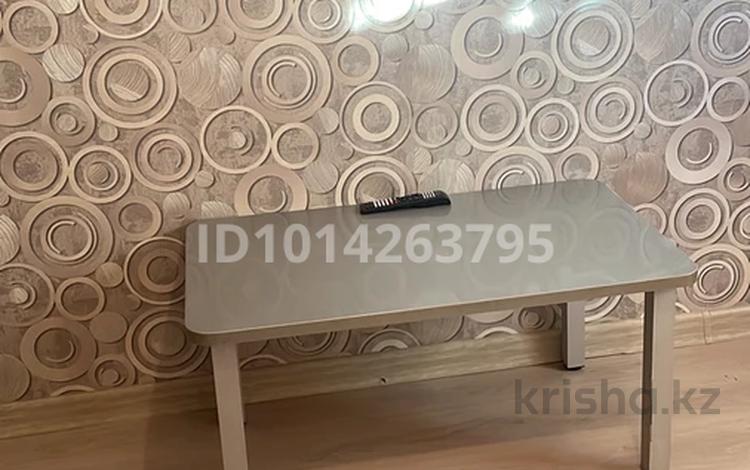 1-бөлмелі пәтер · 40 м² · 1/5 қабат, Абылайхана 9/1 — Кенесары. Кажымукана Жумабаева, бағасы: 15 000 ₸ в Астане, Алматы р-н — фото 2
