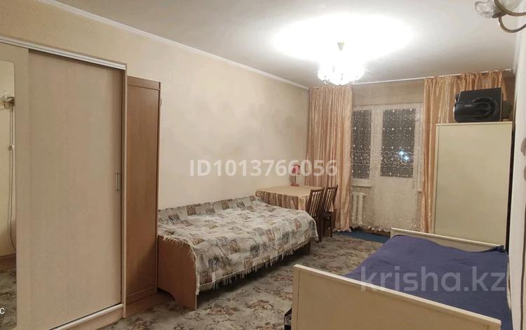 1-бөлмелі пәтер · 36 м² · 4/4 қабат, мкр №7, бағасы: 200 000 ₸ в Алматы, Ауэзовский р-н — фото 2