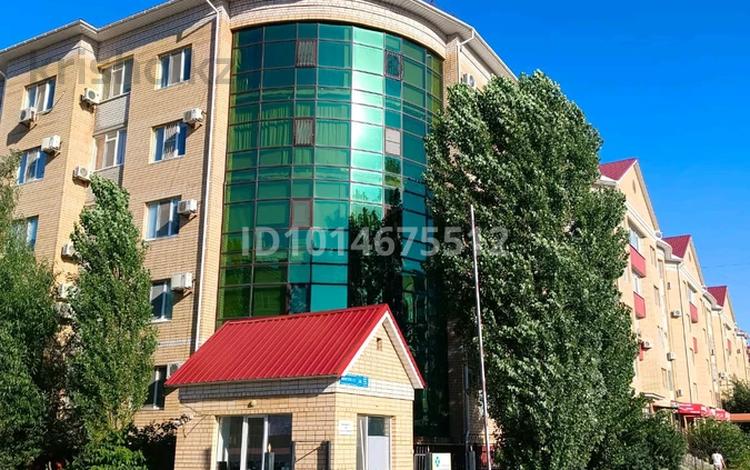 2-комнатная квартира · 77.5 м² · 3/5 этаж, мкр. Алтын орда 5 за 32 млн ₸ в Актобе — фото 2