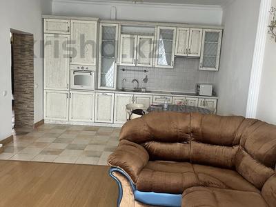 3-комнатная квартира · 92 м² · 11/21 этаж, Солодовникова 21 а за 70 млн ₸ в Алматы, Бостандыкский р-н