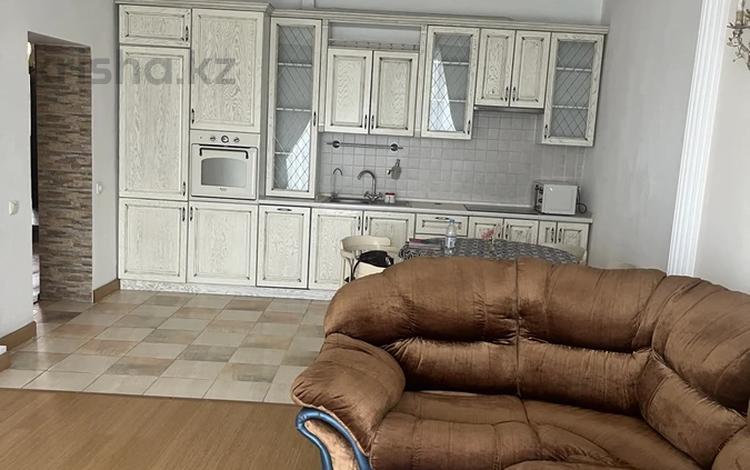 3-комнатная квартира · 92 м² · 11/21 этаж, Солодовникова 21 а за 70 млн ₸ в Алматы, Бостандыкский р-н — фото 2