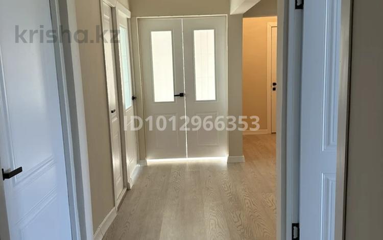 5-бөлмелі пәтер · 100 м² · 5/5 қабат, мкр Карасу 5, бағасы: ~ 33.6 млн ₸ в Шымкенте, Аль-Фарабийский р-н — фото 2