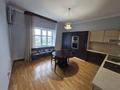 4-комнатная квартира · 175 м², Кабанбай Батыра за 600 000 ₸ в Астане, Есильский р-н — фото 2