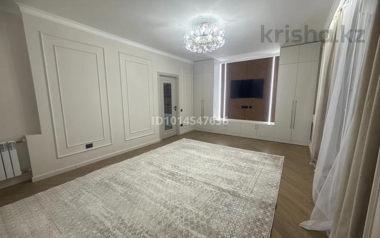 2-бөлмелі пәтер · 60 м² · 5/10 қабат, Алтын орда ш/а., Алия Молдагулова 58 — Обл гаи, бағасы: 22.9 млн ₸ в Актобе, мкр. Алтын орда — фото 2