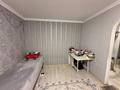1-комнатная квартира · 31.3 м² · 3/5 этаж, Майкудук, 15й микрорайон 2 за 8 млн ₸ в Караганде, Алихана Бокейханова р-н — фото 3
