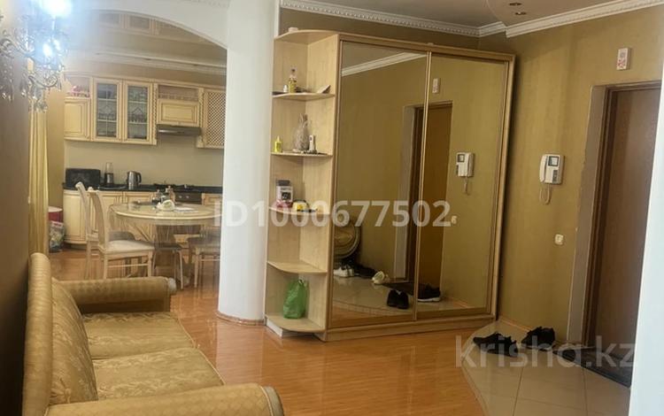 3-комнатная квартира · 118 м² · 33/36 этаж, Кабанбай батыра 11 за 75 млн ₸ в Астане, Есильский р-н — фото 2