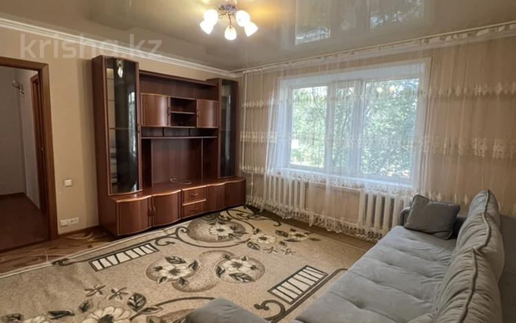 3-комнатная квартира · 63 м² · 2/9 этаж, Степной 1 — Республики за 24.5 млн ₸ в Караганде, Казыбек би р-н — фото 2