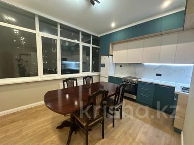 3-комнатная квартира, 76 м², 6 этаж помесячно, Туран 50/4 за 300 000 〒 в Астане, Есильский р-н