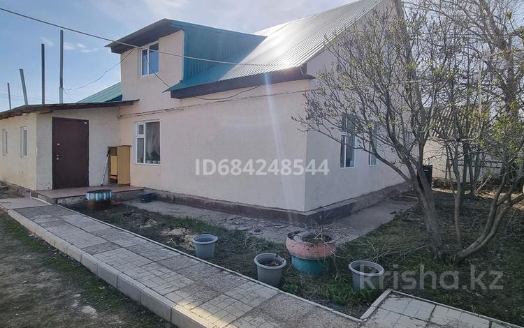 Отдельный дом · 5 комнат · 161.4 м² · 10 сот., Ауэзова 58 — Абая за 25 млн ₸ в Аксае — фото 2