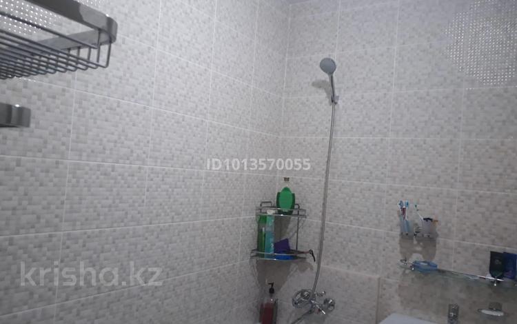 2-комнатная квартира · 59 м² · 11/12 этаж, мкр Акбулак 113 за 34.5 млн ₸ в Алматы, Алатауский р-н — фото 2
