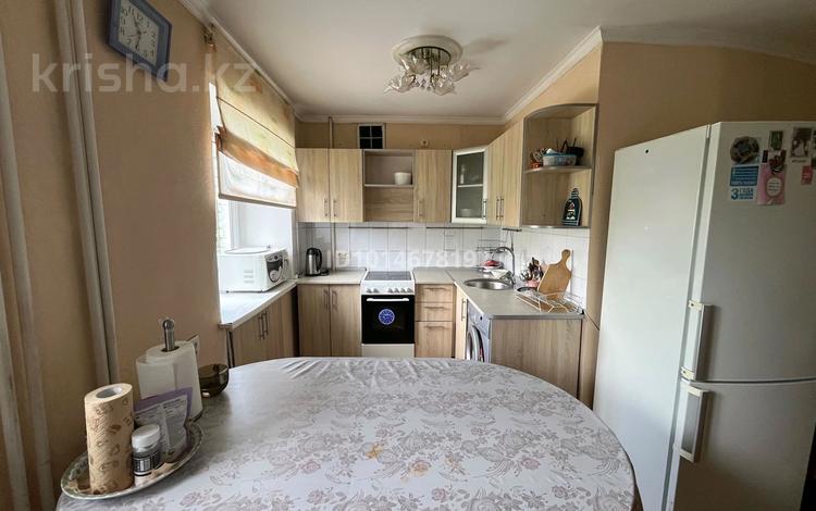 3-бөлмелі пәтер · 60 м² · 2/5 қабат, Славского 32, бағасы: 25.3 млн ₸ в Усть-Каменогорске — фото 10